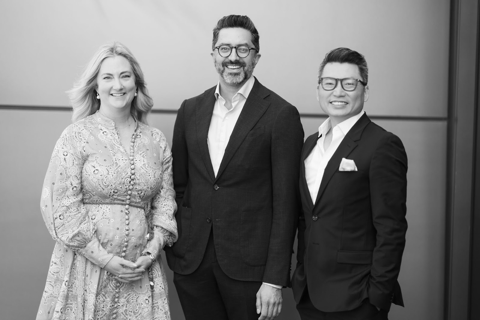 Which Specialist Plastic Surgeons Consult at AR Plastic Surgery in Brisbane? - 4